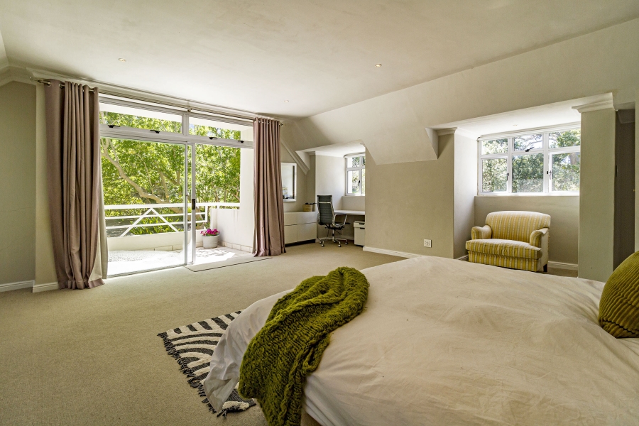 5 Bedroom Property for Sale in Erinvale Golf Estate Western Cape